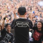 Tren Kaos Band: Mengenakan Musik dengan Gaya Anak Muda