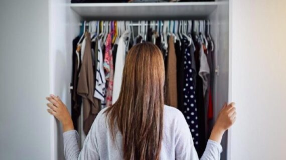 Cara Mencegah Kerusakan Pada Baju Kesayangan Anda: Tips dan Trik